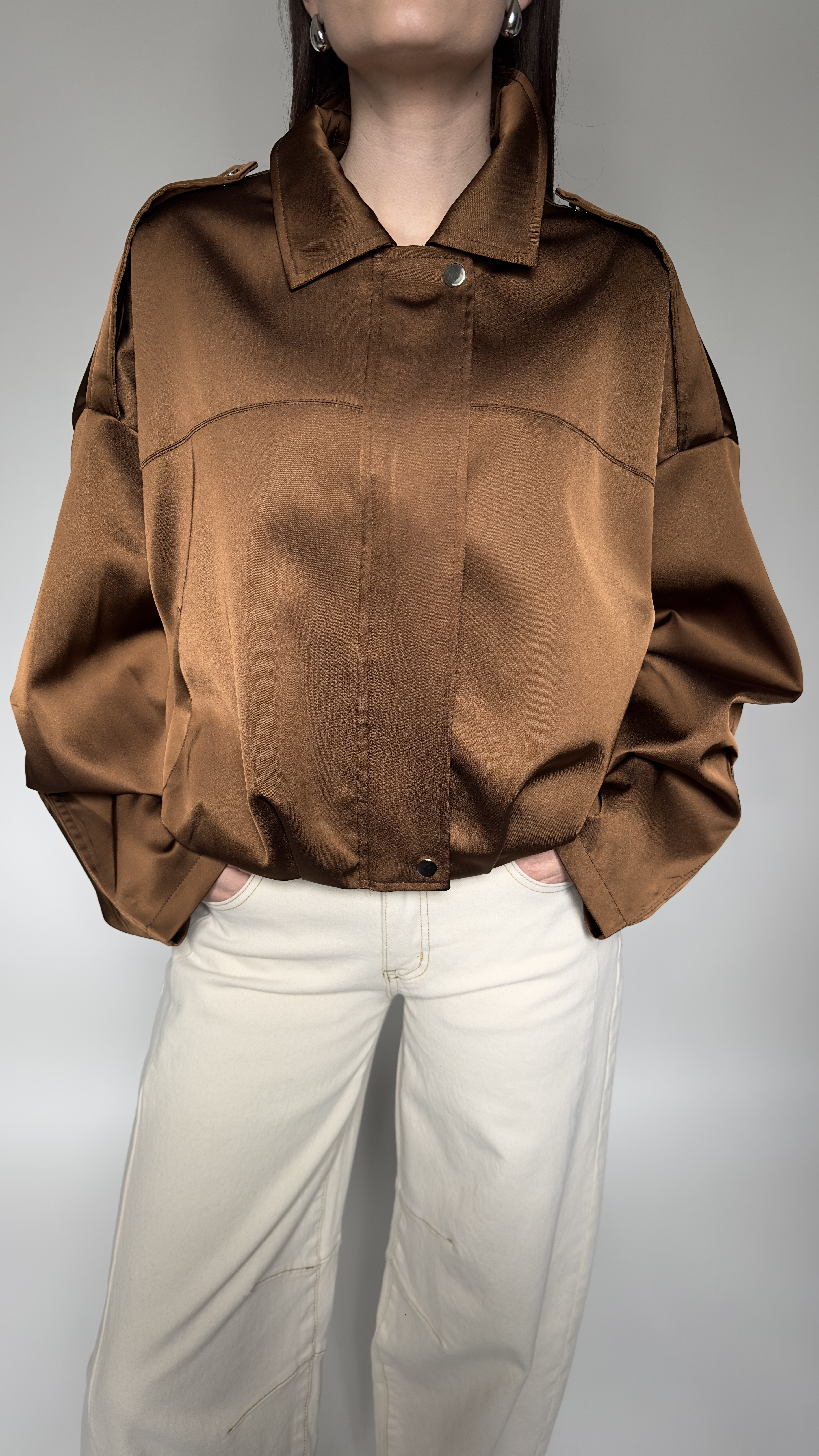 Saténový bronz bomber – LAXI